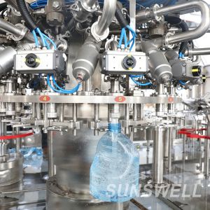 4000BPH Automatic Bottle Drinking Water Filling Machine Line 3l - 5l