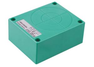 China Plastil PNP Inductive Proximity Sensor For Bottle Lid / Robot Arm Location Detection on sale