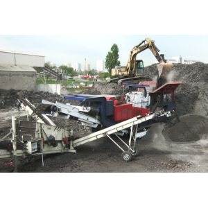 Hard Stone 1360mm Feeding 480t/H Crawler Impact Crusher