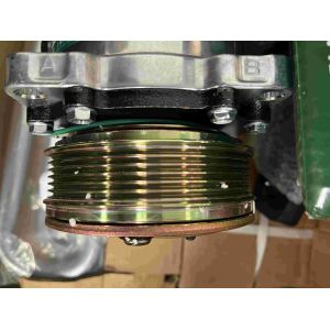 HOWO A7 Compressor WG1500139008 Air Conditioner Compressor