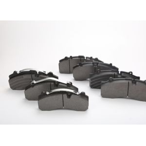 Green Auto Brake Pads 80000km Warranty IATF16949 / ISO9001 Certificated