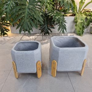 Customed Design Modern Style Fiber Clay Planter With Hand Carve Finishing
