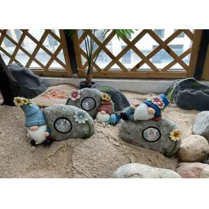 Unique Solar Magnesium Oxide Garden Statue Handmade Lifelike Gnome Stone