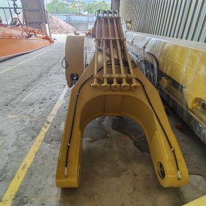 Excavator Long Reach Boom and arm for CAT390 24m higher overall quality and