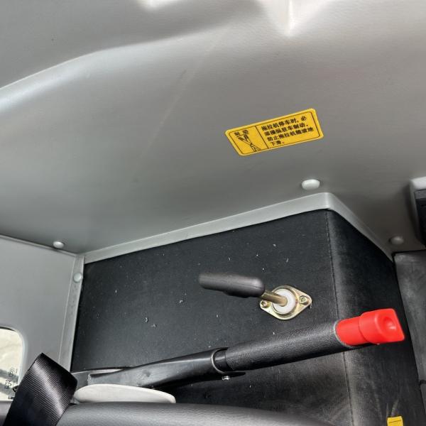 Powerful 200HP Agriculture Tractor For Your Farming Operations