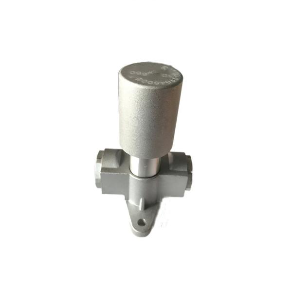 Quality Genuine Manual Fuel Feed Pump for Yuchai Engines PN E0600-1104800E wholesale