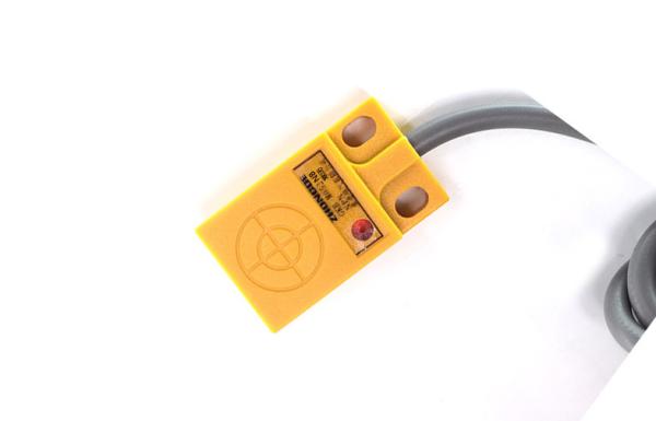 Quality Dust Proof NPN Inductive Proximity Sensor Long Service Life Simple Operation wholesale