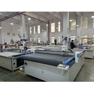 Customized Leather Cutting CNC Machine 220V - 380V Digital Knife Cutter For