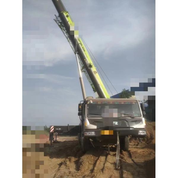 2018 Zoomlion Truck Crane 70T Truck-Mounted Telescopic Crane for Heavy Duty Lifting