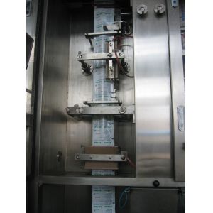 CE 500ml 2500PPH Juice Aseptic Pouch Filling Machine Non step adjust