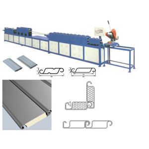 China Sun Control Polyurethane Sandwich Panel Machine For Window Covering Slats on sale