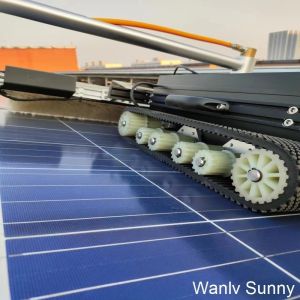 Solar Plants Maintenance Solution Automatic Cleaning Robot with 150m Remote