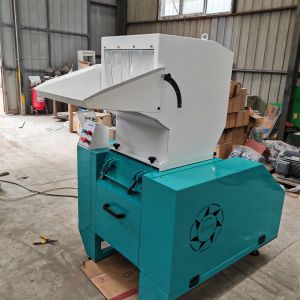 Crushing PVC HDPE PP PMMA ABS with Full-Automatic PVC Crusher Pulverizer