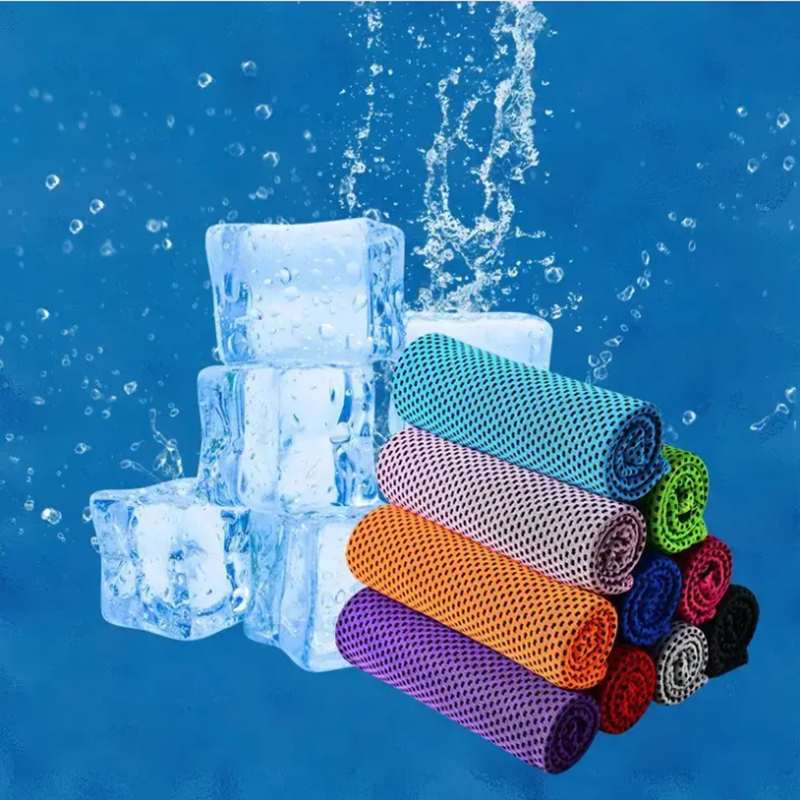 Compact Quick-Dry Modern Microfiber Gym Towel for Lightweight Portable Workouts