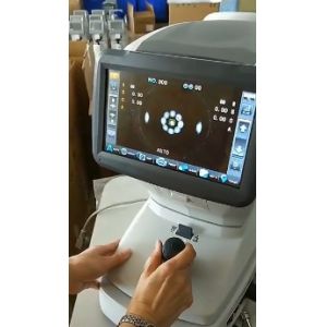 Auto Manual Focus Optical Refractometer With Tilting LCD Monitor
