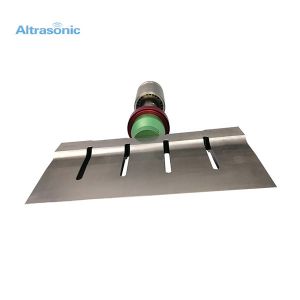 Cheap 1000 Watt 20KHz Ultrasonic Cake Cutter With Digital Generator for sale