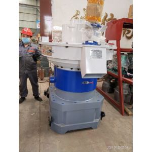 Industrial Making Wood Pellets Machine 2600x1300x2300mm Pellet Mill Machine