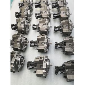 Diesel Fuel Pump 094000-0411 ME352519 0940000411 For 8M22 Engine