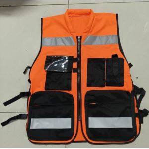 Hi Vis Vest With Pockets Polyester Safety Vest For Highway Airport Traffic