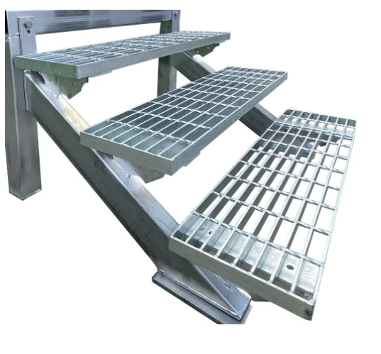 Hot DIP Galvanized Steel Grating Stair Tread for Platform Walkway