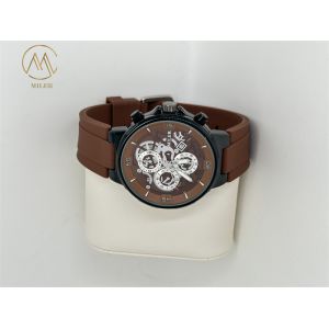 New Modern Design Model Quartz Waterproof Watch With Many Band Colors Option