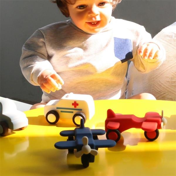 custom and wholesale Safe Silicone Vehicle Toys set for Babies ambulance truck
