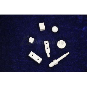 China 250C Thermal Shock Resistance Alumina Based Ceramics 99% Al2O3 on sale