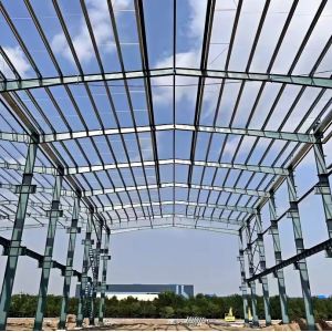 Easily Assembled Steel Structure Workshop Prefabricated Commercial Building for