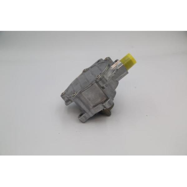 Auto Part Brake Booster Vacuum Pump BB5Z2A451C BB5E2A451BD LR025601 31370519 For Land Rover Volvo Jaguar