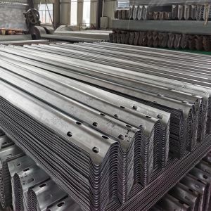 Hot Galvanized and Cold Rolled Technology Galvanized Highway Guardrail Rails