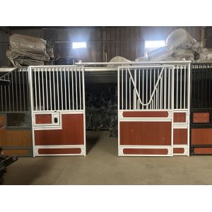 Heavy Duty Livestock Stable With Strong Galvanized Steel Modular Horse Stalls