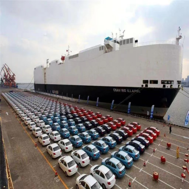 2025 Xingyue L Fuel Version 2.0T 235 Horsepower Automatic Four-Wheel Drive Dongfang Yao Moon-Gazing Edition