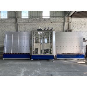 China 1600mm Automatic Vertical Glass Washing Production Machine with Horizontal Structure on sale