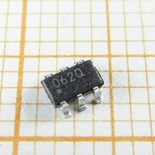 PIC10F206T-I/OT IC Electronic Components MCU PIC 8-Bit -40°C ~ 85°C