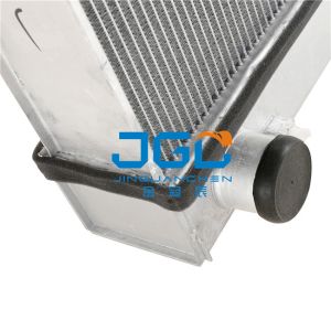 Excavator Cooling System Water Tank Radiator 4648857 For ZAX330-3EFI
