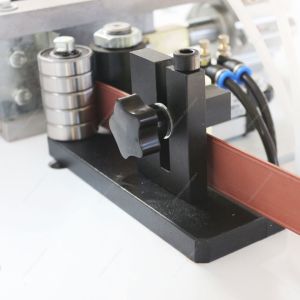 Customized Logo Curve Automatic Edge Bander Banding Machine For Woodworking