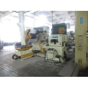 Cheap RUIHUI Nc Leveller Feeder Mechanical Stamping Peripheral Equipment for sale