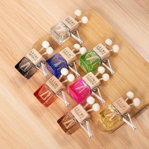 6ml Square Glass Car Perfume Bottle with Vent Clip