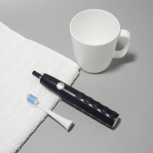 Electric Toothbrush Powerful Sonic Cleaning Accepted Rechargeable Toothbrush