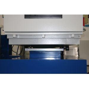 Automotive Vibration Test Chamber Meets IEC 60068-2-6 Standard