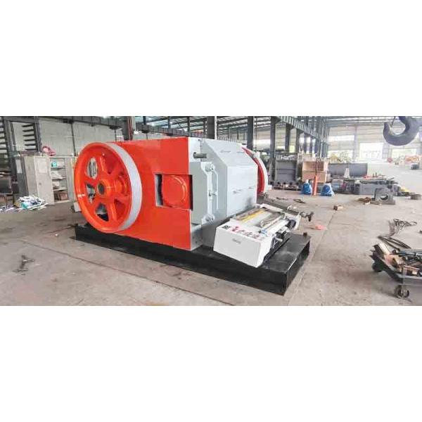Grey Refine Roller Crusher 20 to 100 tons/h for Raw Material Crushing and Clay