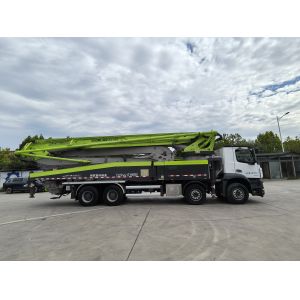 2020 Zoomlion 56m Diesel Concrete Pump Truck with Benz Chassis