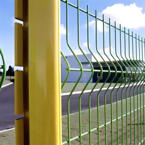 Triangular V Mesh Security Fence PVC Coated 3D Curved Wire Mesh Garden Fence