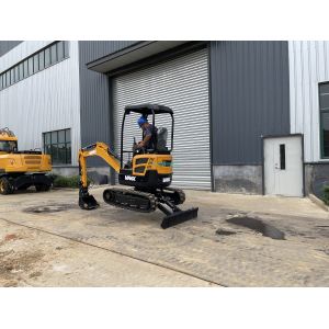 0.07m3 Mini Excavator 2 Ton Crawler Excavators High digging power
