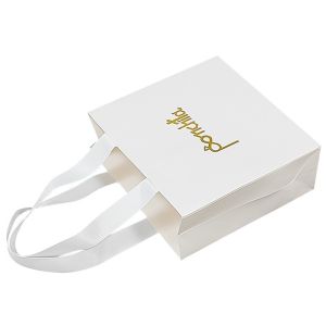 Customized Collapsible Recycled Paper Gift Bags Boutique Paper Bags With Handles