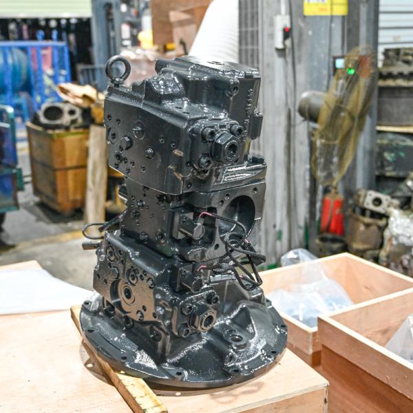 Quality C200-8 HPV95 Komatsu PHydraulic Pump 708-2L-00500 708-2L-00501 708-2L-00490 708-2L-00400 SAA6D107E wholesale