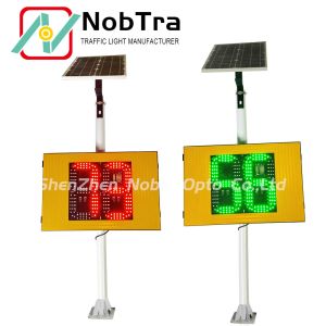 60watts Solar Radar Beacon System Weatherproof IP54 12VDC Working Voltage Red