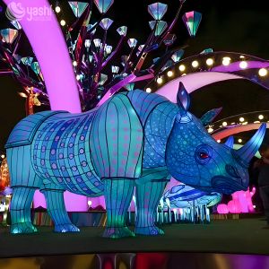 China Handmade Silk Chinese Animal Lanterns Waterproof Rhino Shaped on sale