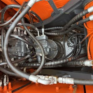 DL06 Engine Model Doosan Crawler Excavator Advanced Hydraulic System and power