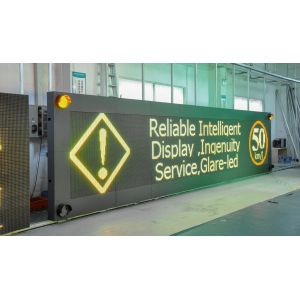 1R1G1B Pixel Composition LED Variable Message Sign with 250-300m Viewing